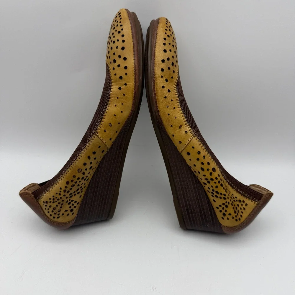 Pikolinos Wedge Pumps Womens 37 US 6.5-7 Yellow Leather Laser Cut Boho Slip On